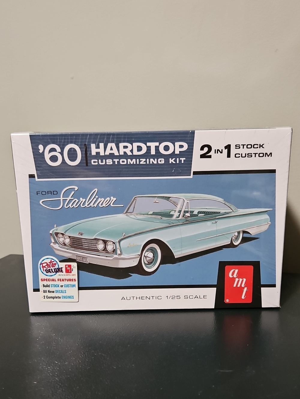 1960 Ford Starliner 2n1 Plastic Model Kit By Amt